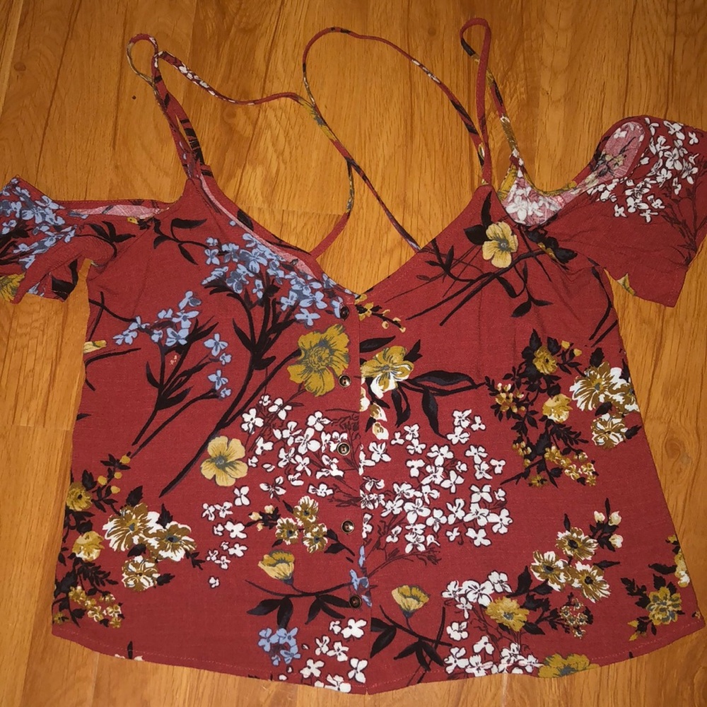 Flowery blouse from Tilly’s